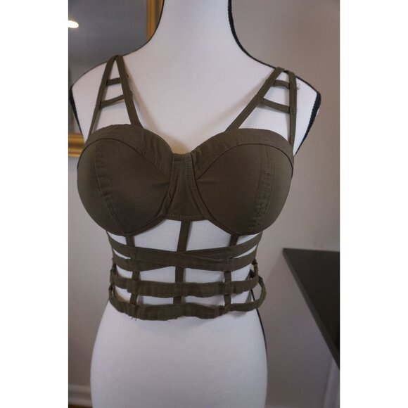 City Girls Caged Crop Top in Olive - Size L - Picture 5 of 6